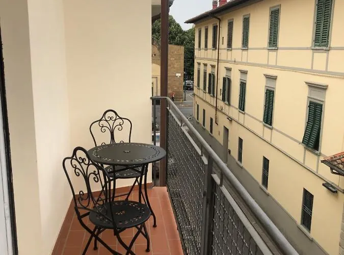 Casagiorgio A Due Passi Dal Centro Storico Apartmán *