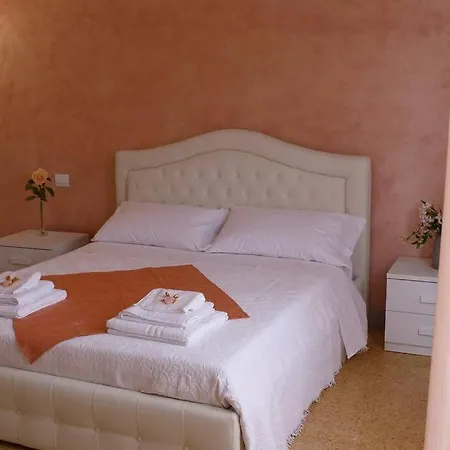 Casagiorgio A Due Passi Dal Centro Storico Apartment Florence